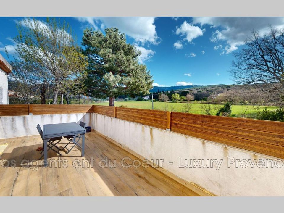 Villa i Trets, Bouches-du-Rhone - foto 1