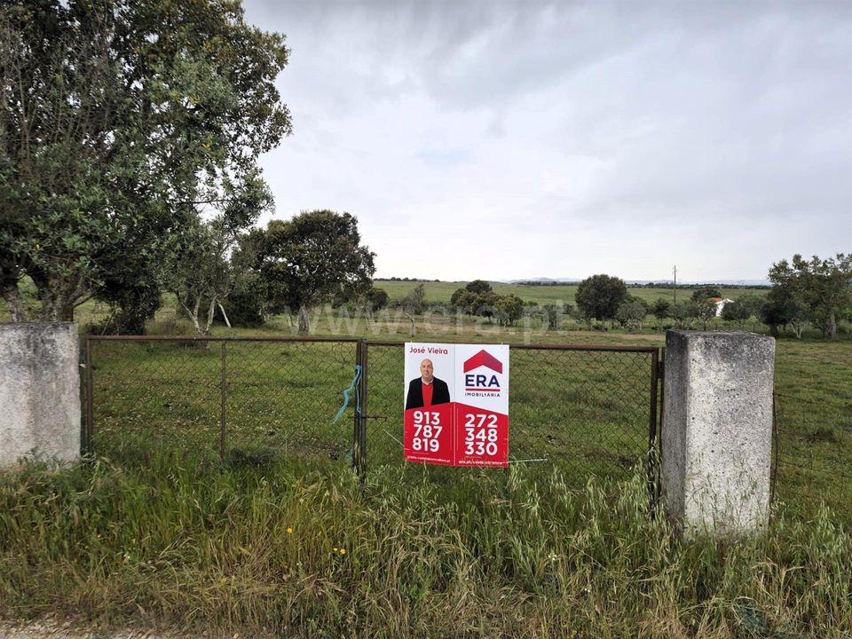Erhvervsejendom i Nisa, Portalegre - foto 1