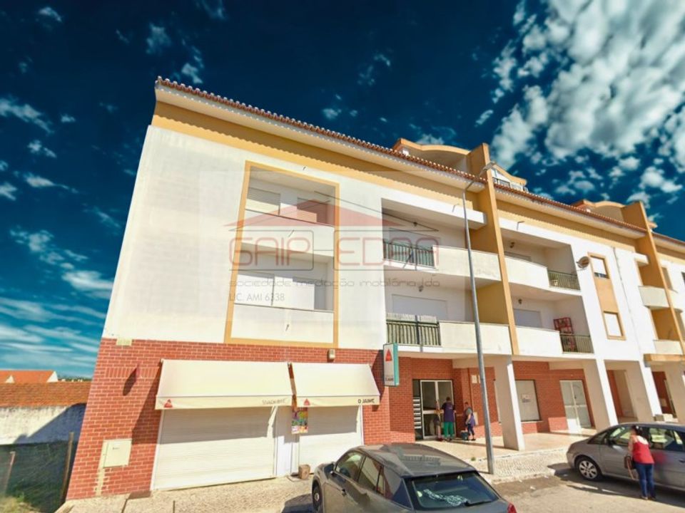 Erhvervsejendom i Alpiarca, Santarem - foto 1