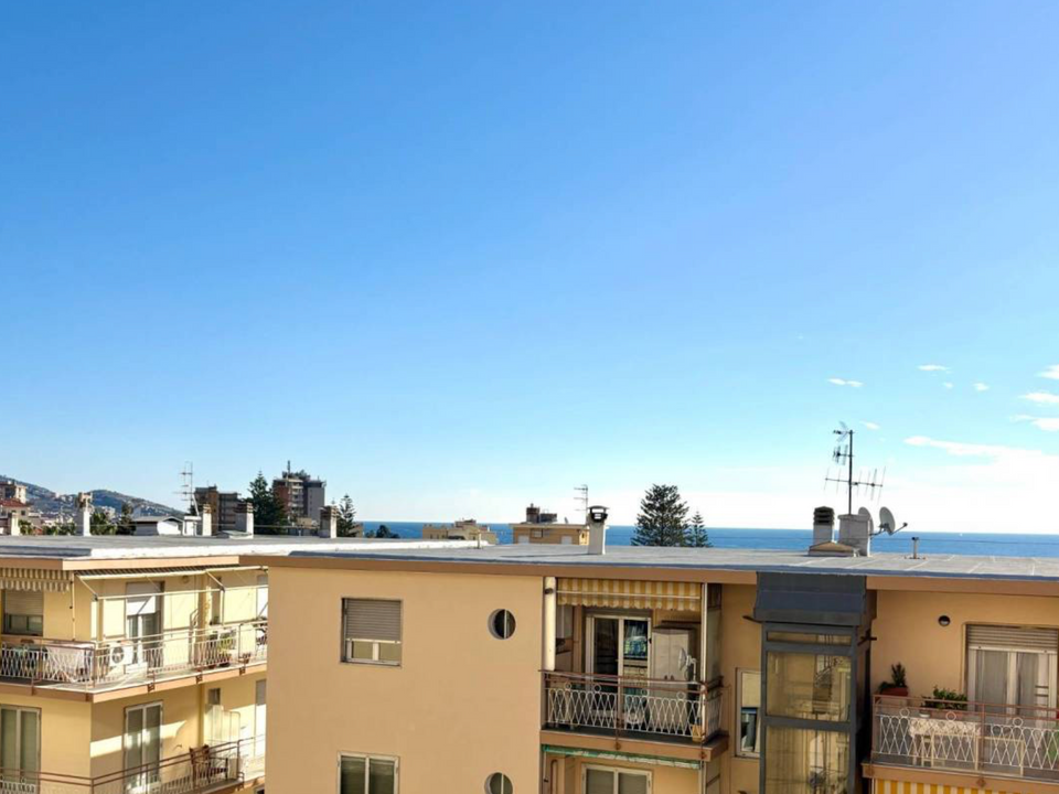 Leilighet i Taggia, Imperia - bilde 1