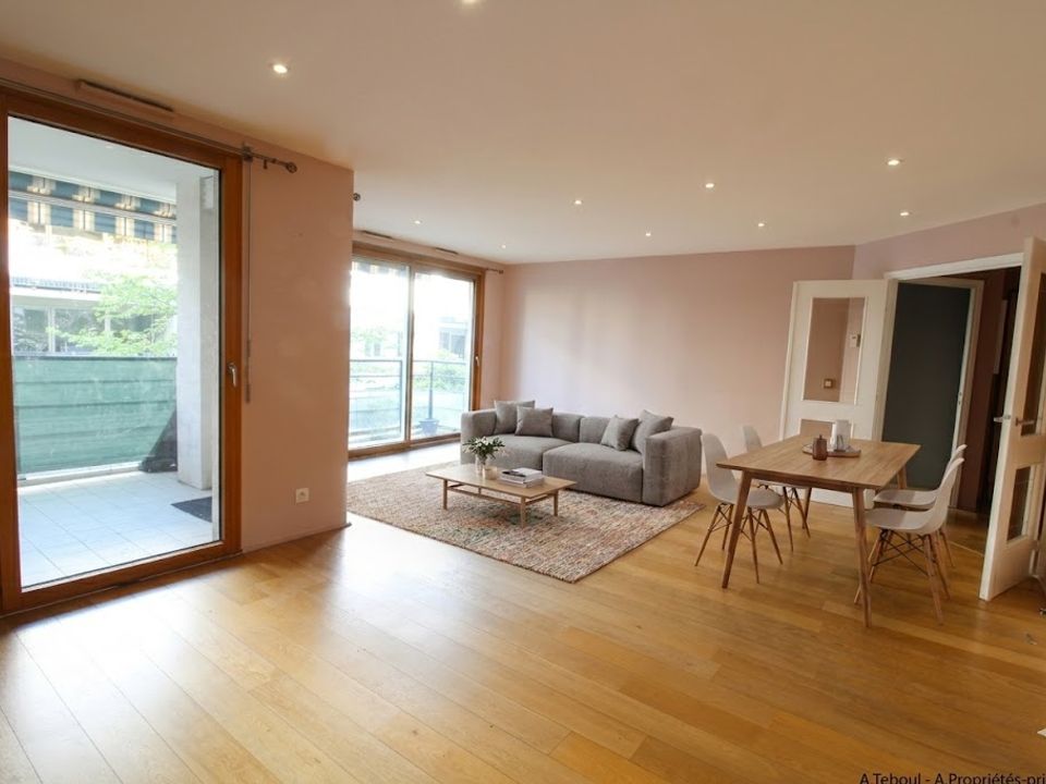 Lejlighed i Villeurbanne, Rhone - foto 2