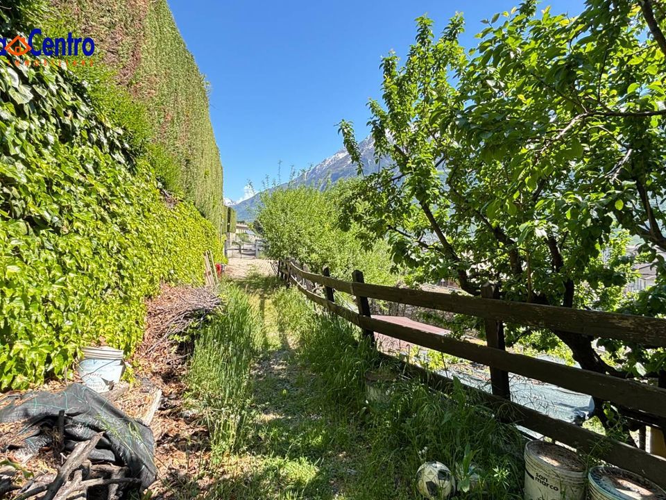 Helårsgrund i Aosta, Aosta Valley - foto 4