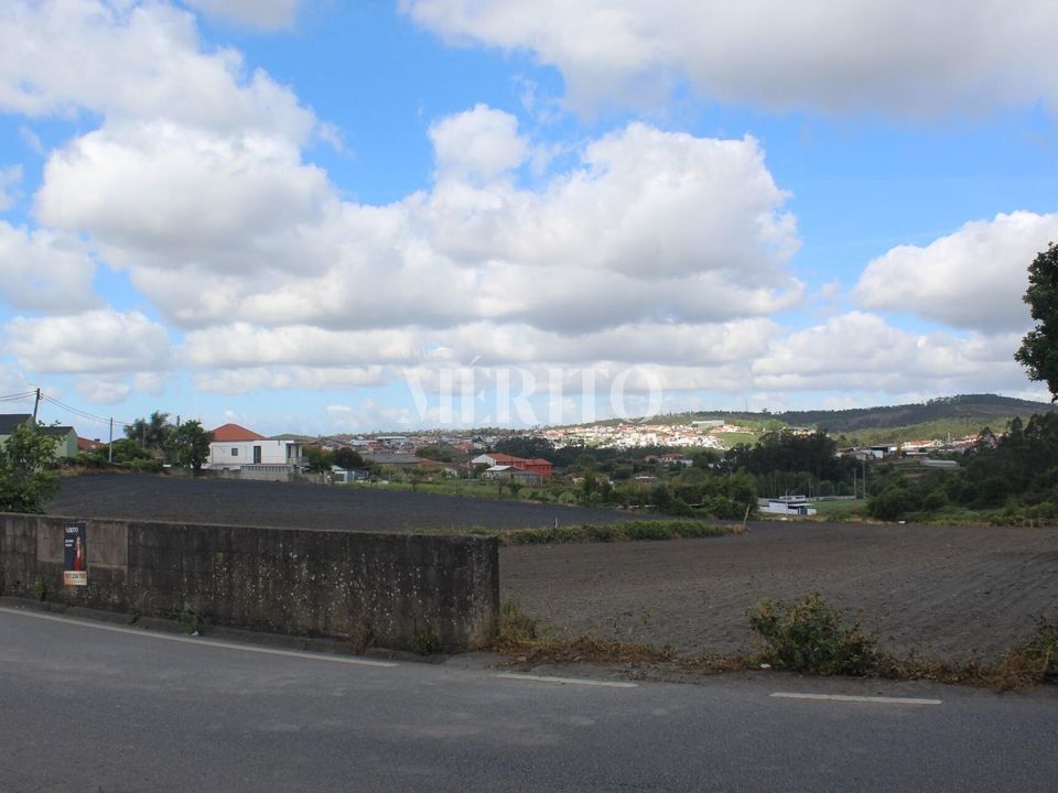 Helårsgrund i Vila Nova de Famalicao, Braga - foto 1