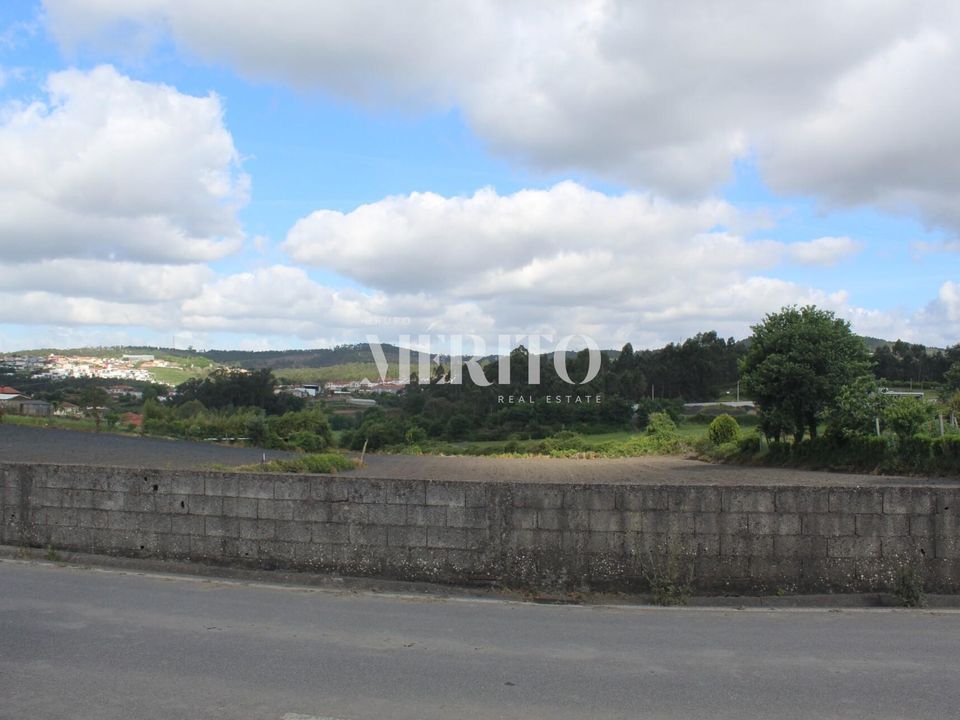 Helårsgrund i Vila Nova de Famalicao, Braga - foto 2
