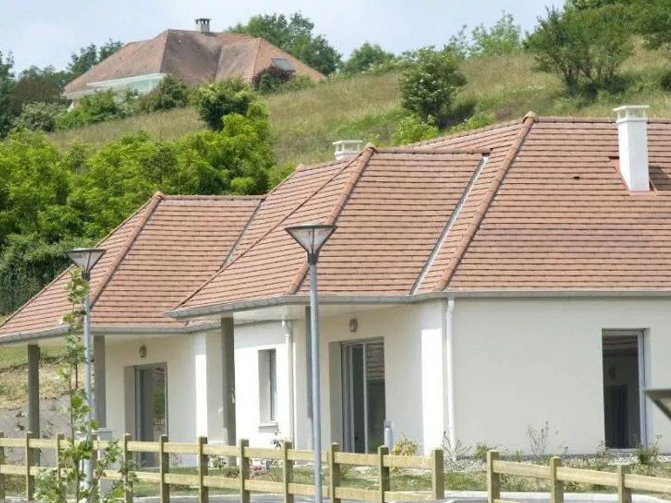 Erhvervsejendom i Orthez, Pyrenees-Atlantiques - foto 1