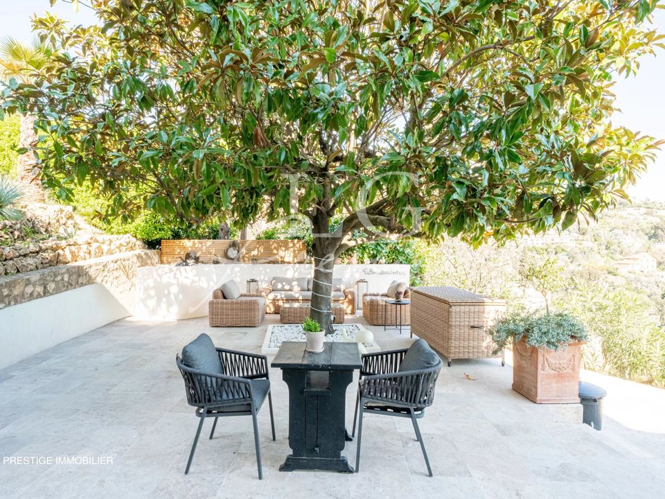 Villa i Mandelieu-la-Napoule, Alpes-Maritimes - foto 2