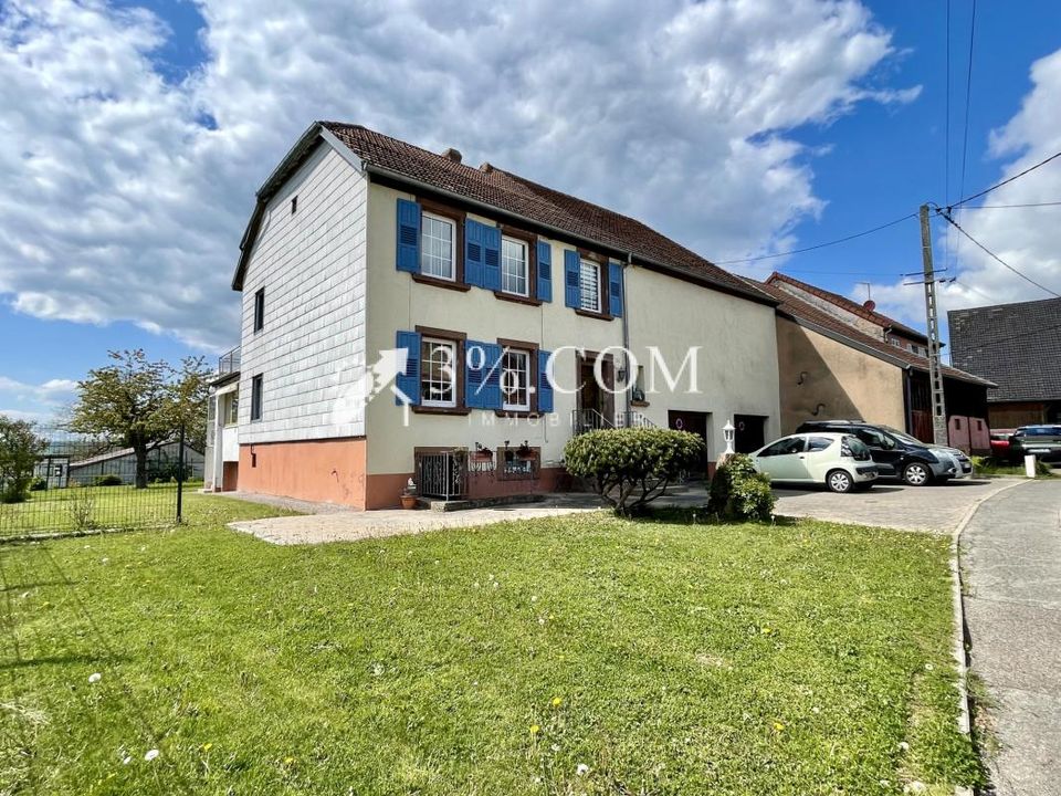 Casa de poble a Adamswiller, Bas-Rhin - foto 1