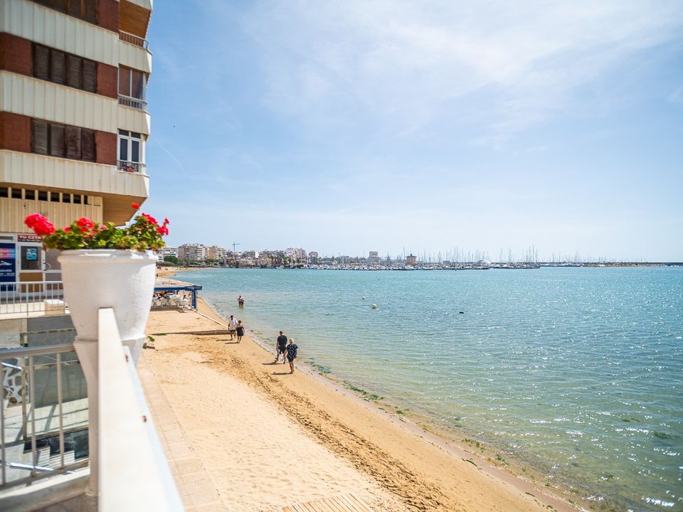 Lejlighed i Torrevieja, Alicante - foto 2