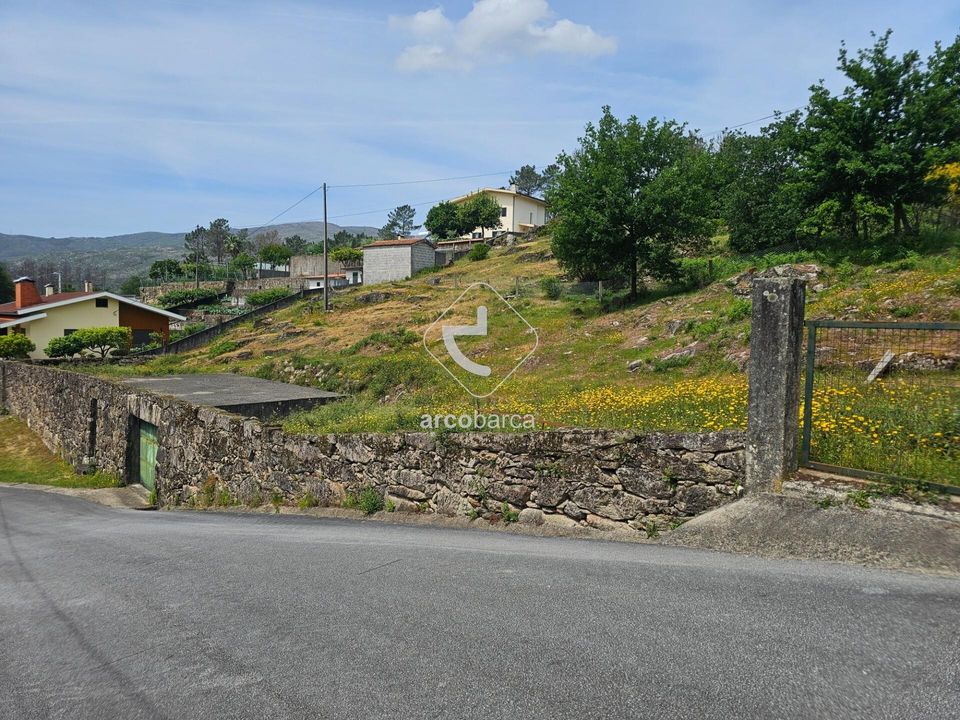 Helårsgrund i Ponte da Barca, Viana do Castelo - foto 1