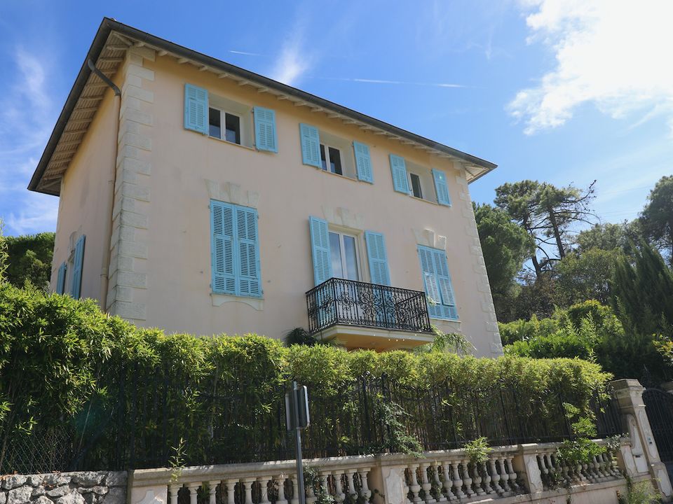 Villa i La Turbie, Alpes-Maritimes - foto 1