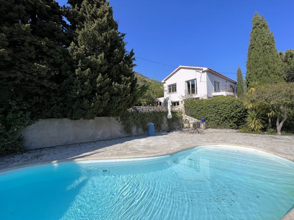 Villa i La Turbie, Alpes-Maritimes - foto 1