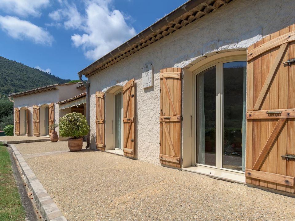 Villa en Falicon, Alpes-Maritimes - foto 3