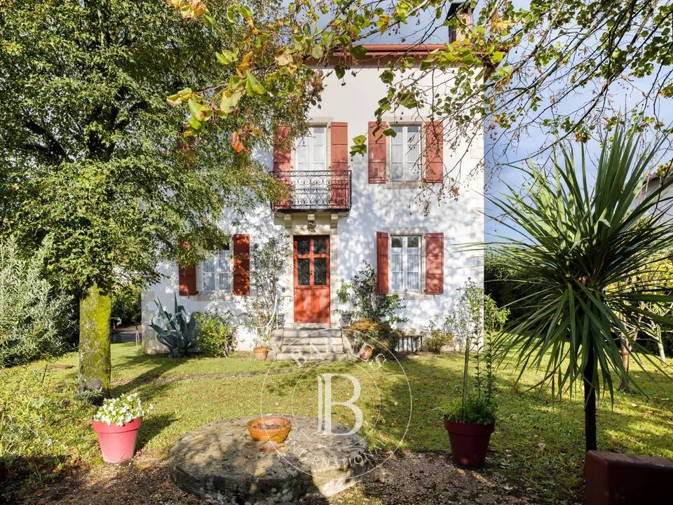 Villa i Ustaritz, Pyrenees-Atlantiques - foto 1