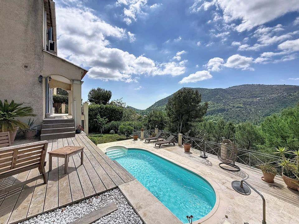 Villa i Tourrette-Levens, Alpes-Maritimes - foto 1