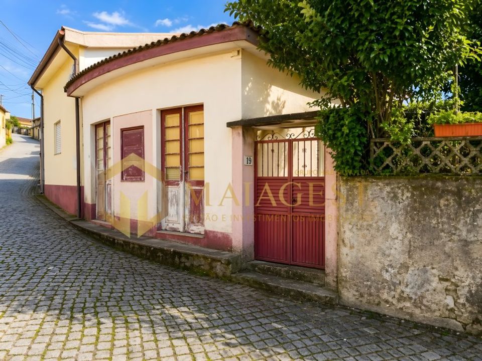 Villa i Serzedo, Porto - bilde 1