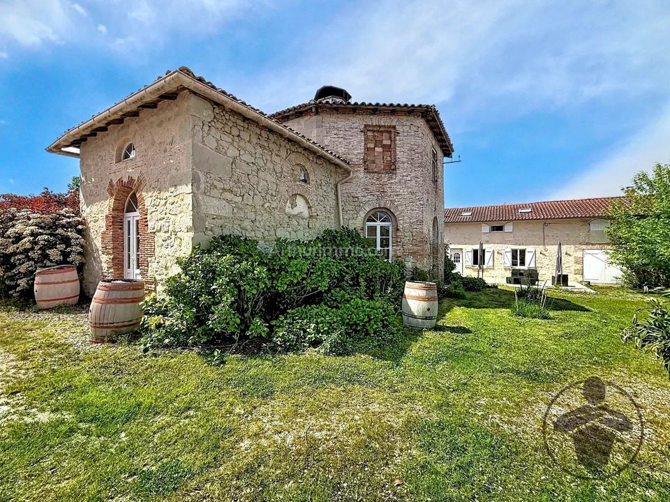 Landejendom i Saint-Martin-de-Coux, Charente-Maritime - foto 5