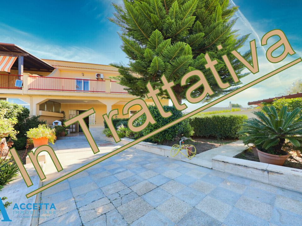 Villa in Taranto, Taranto - foto 1