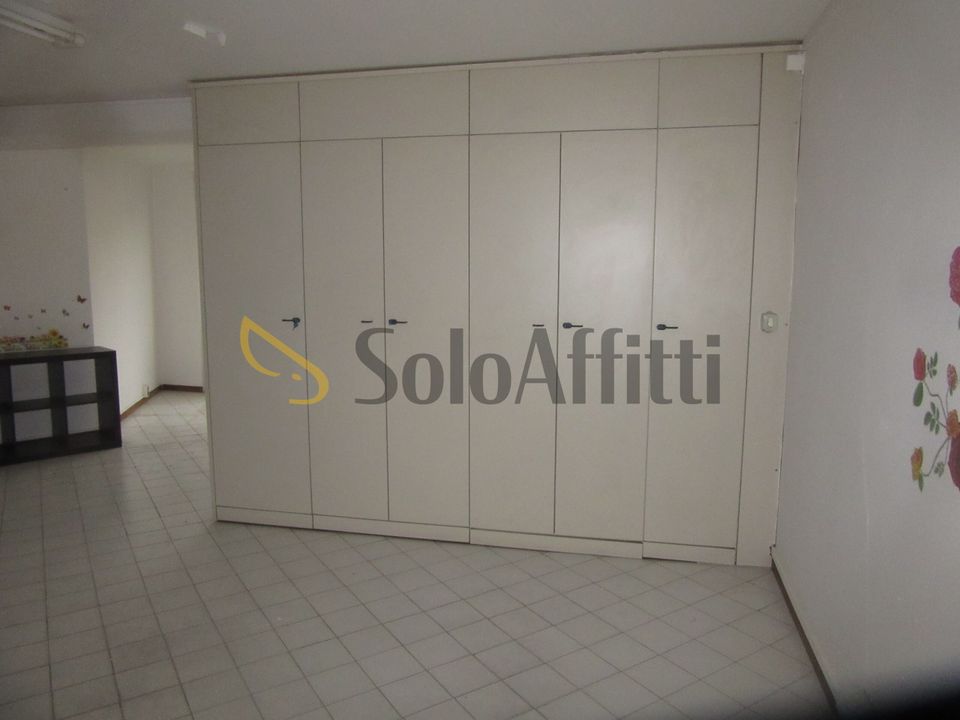 Commercial property in Sesto Fiorentino, Florence - photo 4