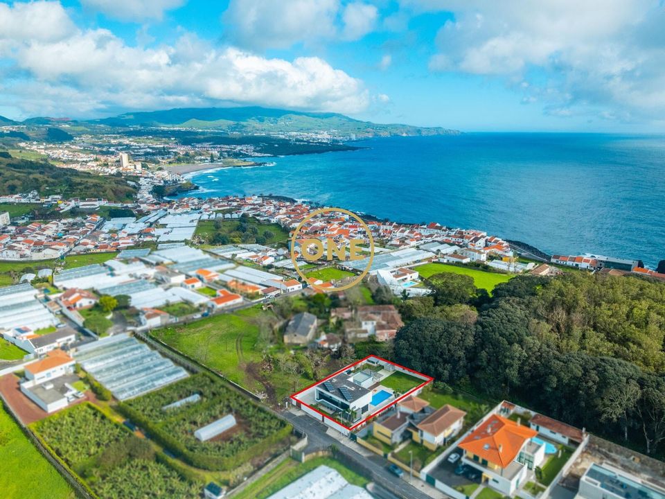 Byhus i Ponta Delgada, Sao Miguel - foto 1