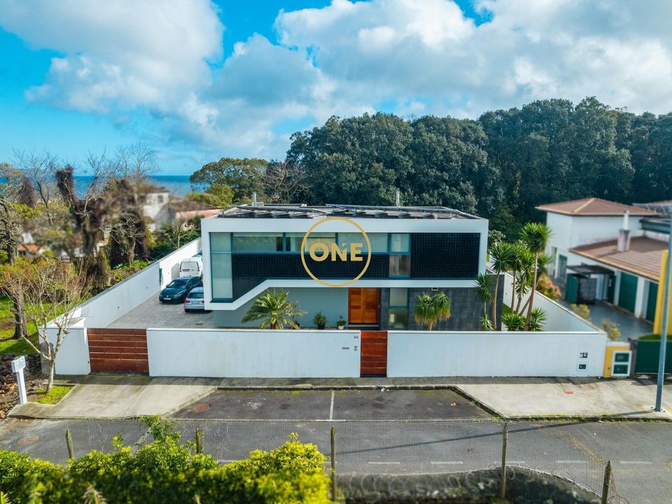 Byhus i Ponta Delgada, Sao Miguel - foto 2