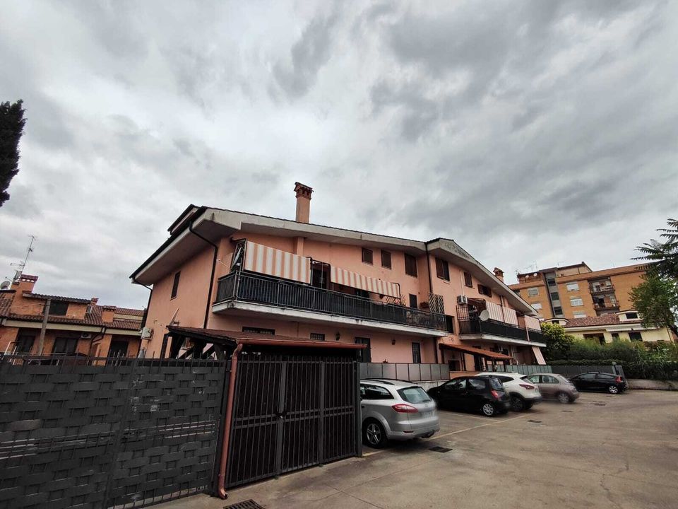 Lejlighed i Guidonia Montecelio, Rome - foto 1