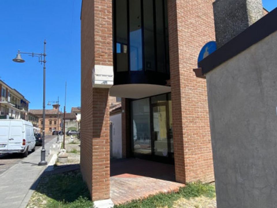 Erhvervsejendom i Comacchio, Ferrara - foto 3