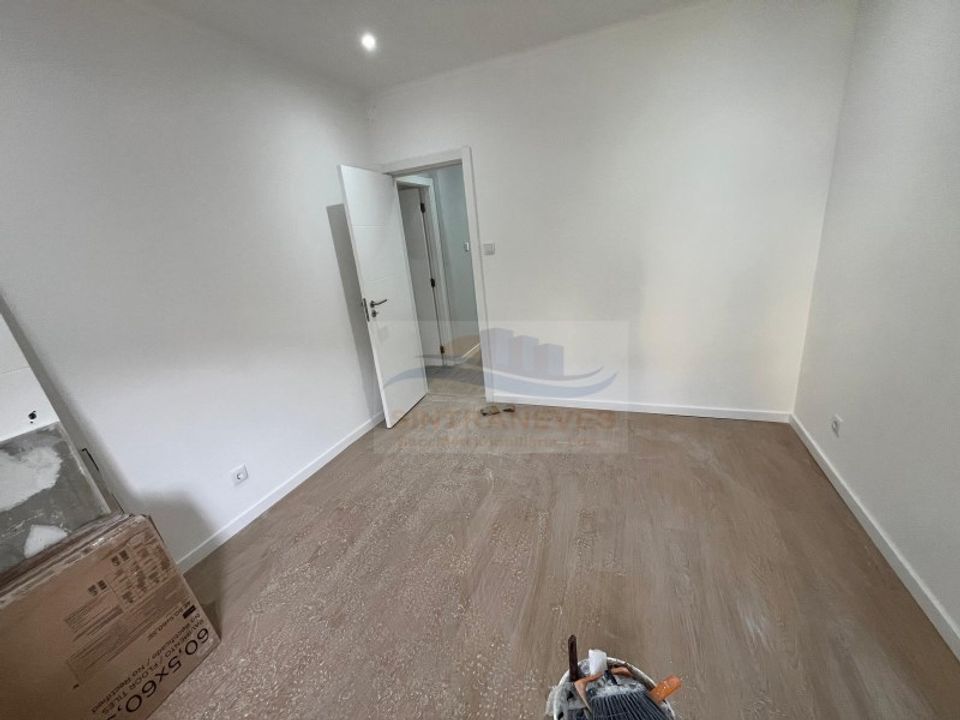 Lejlighed i Amadora, Lisbon - foto 4