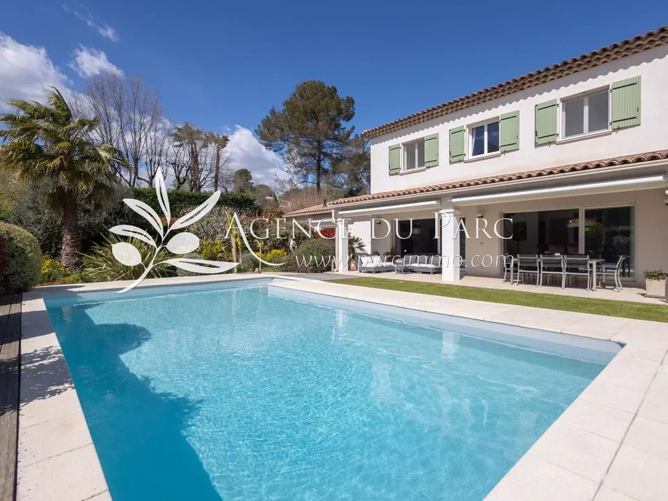Villa i Roquefort-les-Pins, Alpes-Maritimes - foto 1