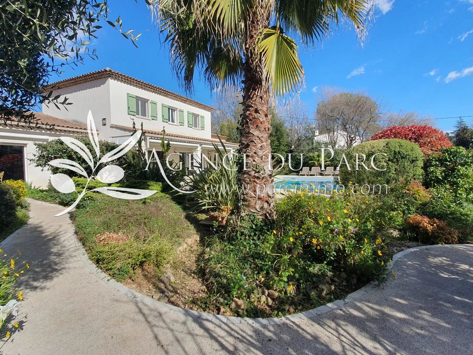 Villa i Roquefort-les-Pins, Alpes-Maritimes - foto 2