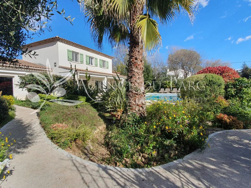 Villa i Roquefort-les-Pins, Alpes-Maritimes - foto 2