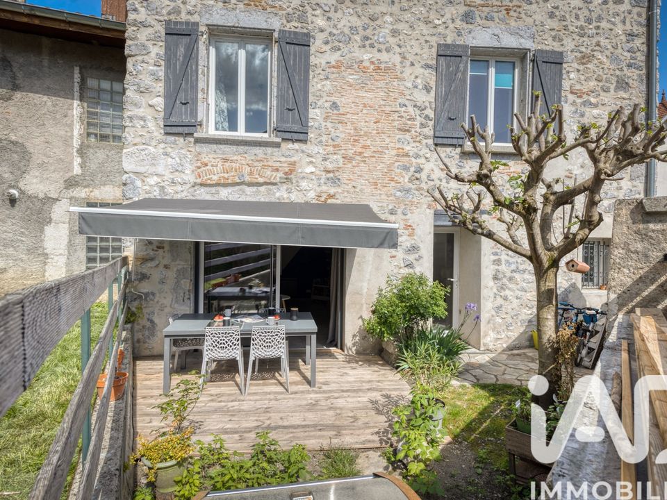 Landsbyhus i Crolles, Isere - foto 1