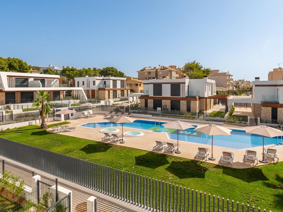 Villa en Cala Ratjada, Mallorca - foto 1