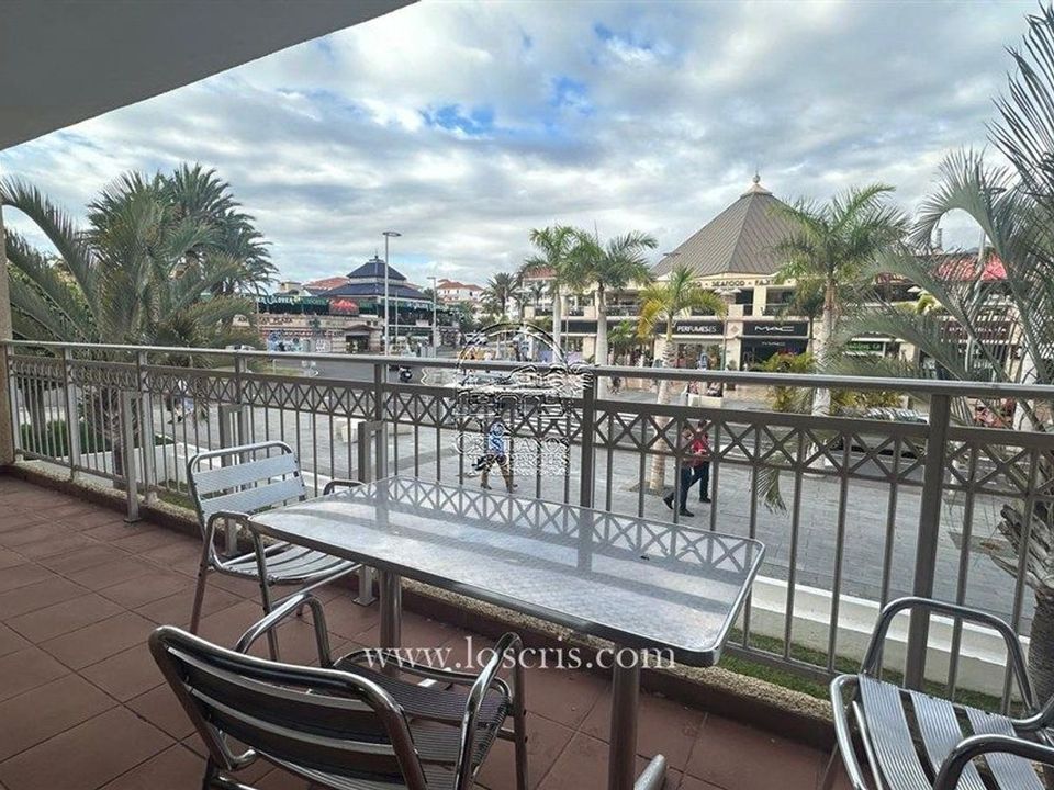 Lejlighed i Playa De Las Americas, Tenerife - foto 1