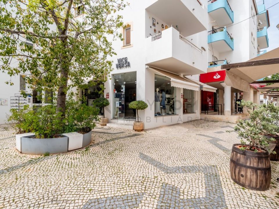 Erhvervsejendom i Carvoeiro, Faro - foto 2