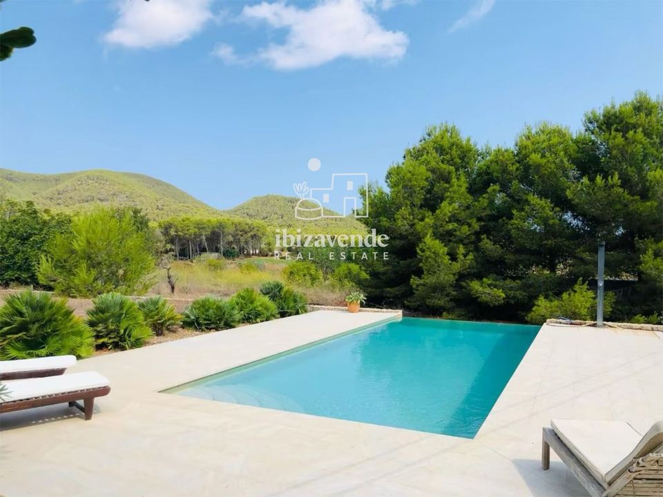 Villa i Santa Eulalia Del Rio, Ibiza - foto 1