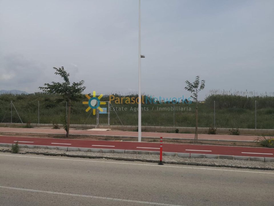 Helårsgrund i Guardamar De La Safor, Valencia - foto 1