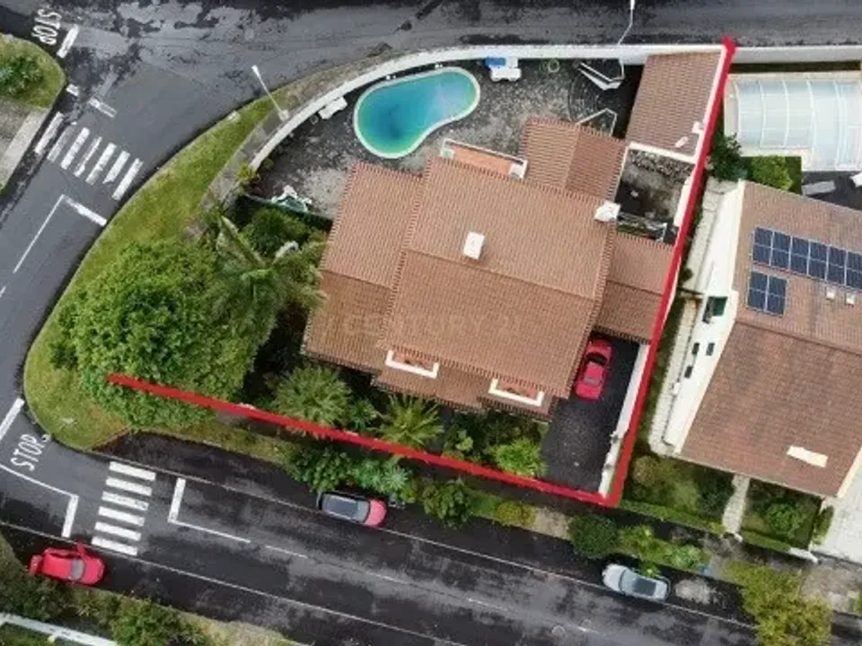 Villa i Ponta Delgada, Sao Miguel - foto 1