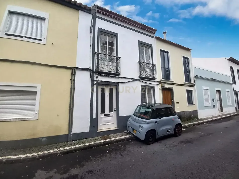 Villa i Ponta Delgada, Sao Miguel - foto 1