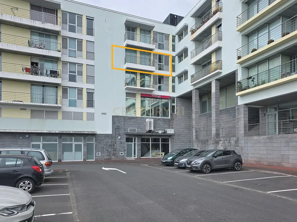 Lejlighed i Ponta Delgada, Sao Miguel - foto 1