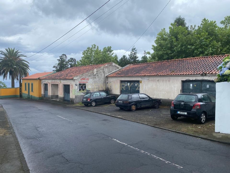 Erhvervsejendom i Lomba da Maia, Sao Miguel - foto 1