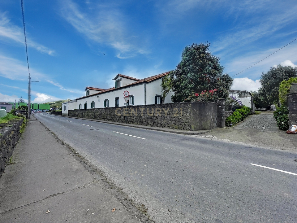 Villa i Ribeirinha, Sao Miguel - bilde 1