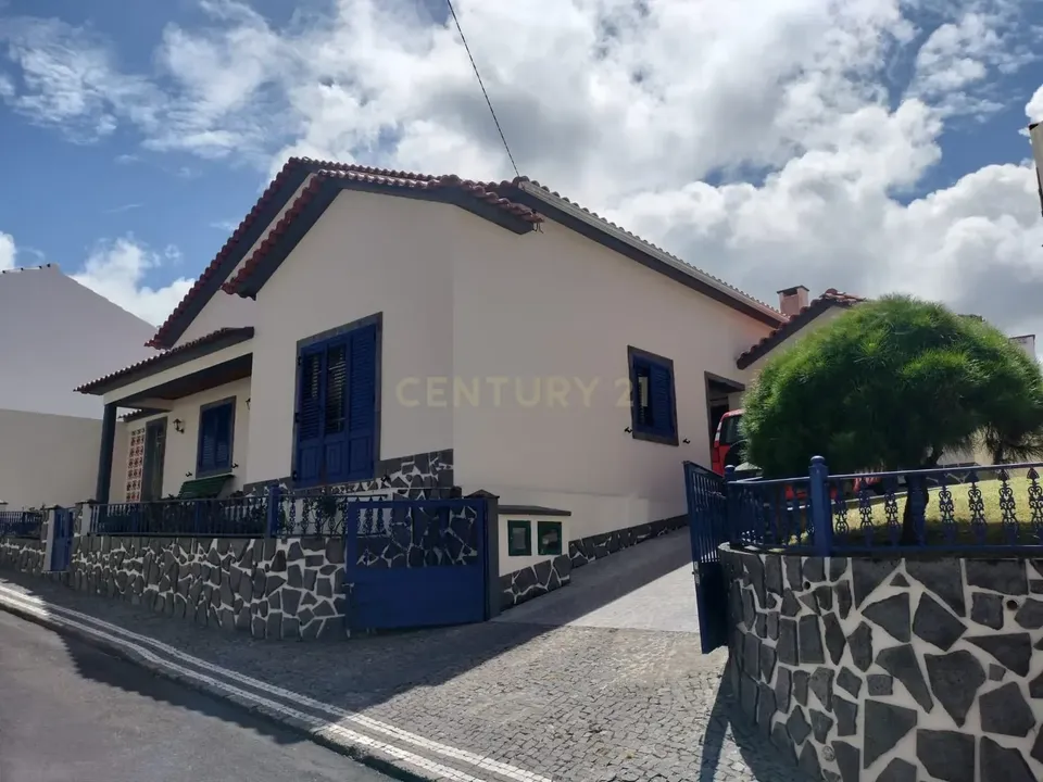 Villa i Nordeste, Sao Miguel - foto 1
