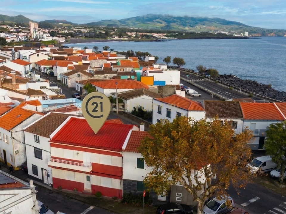 Villa i Ponta Delgada, Sao Miguel - foto 1