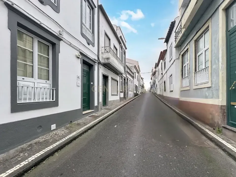Villa i Ponta Delgada, Sao Miguel - foto 1