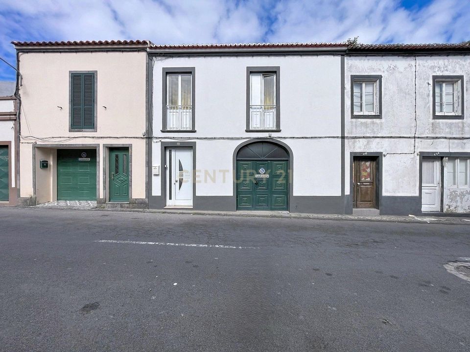 Villa i Ponta Delgada, Sao Miguel - foto 1