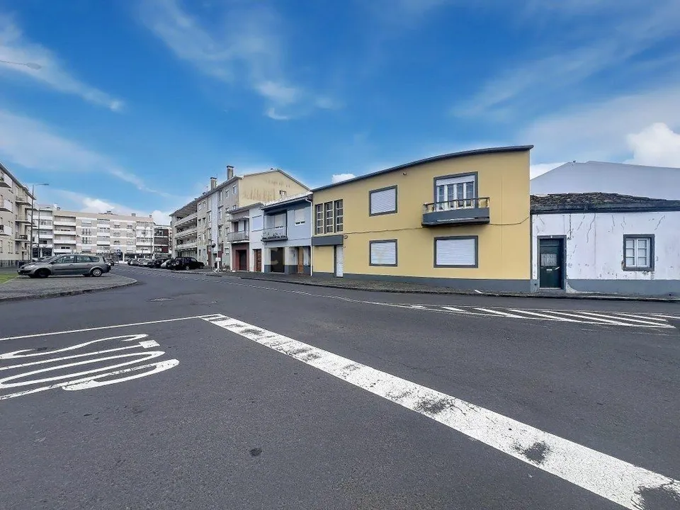 Villa i Ponta Delgada, Sao Miguel - foto 1