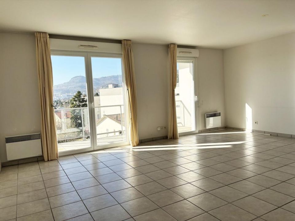 Lejlighed i Clermont-Ferrand, Puy-de-Dome - foto 2