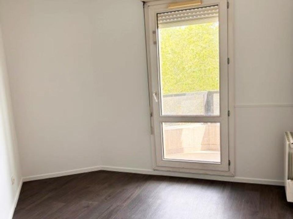 Lejlighed i Villeurbanne, Rhone - foto 5