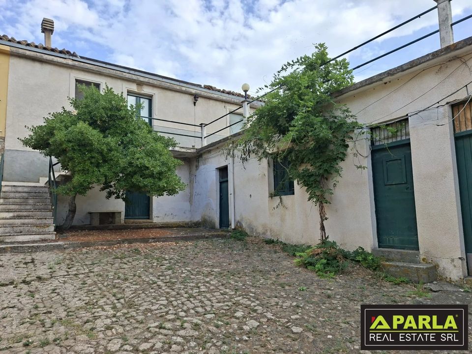 Landejendom i San Mauro Castelverde, Palermo - foto 1