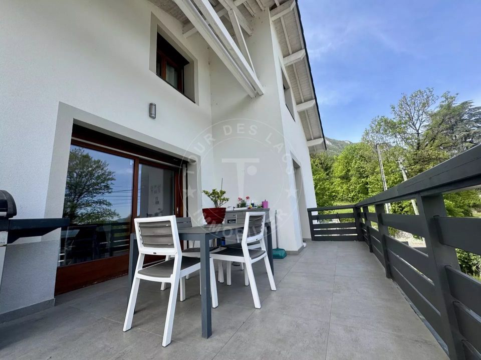 Villa in Le Bourget-du-Lac, Savoie - foto 4